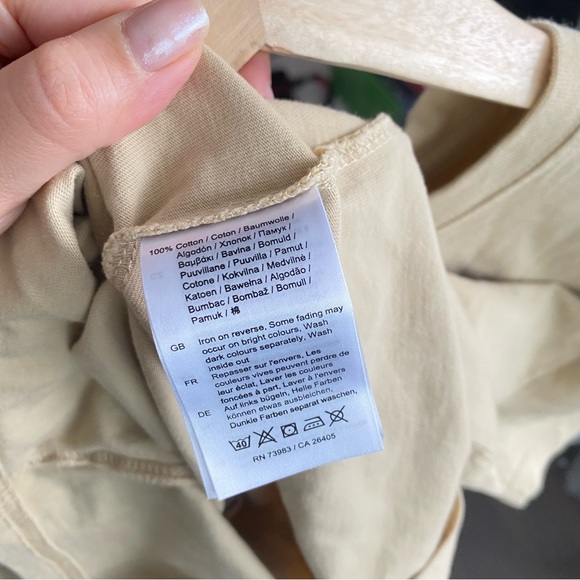 NWT HELLY HANSEN Yellow Heritage Red Lime Unisex T-shirt - Picture 8 of 9